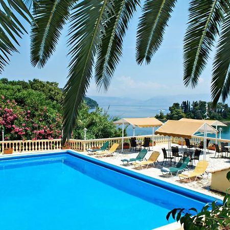 Mouse Island Aparthotel Perama  Bagian luar foto