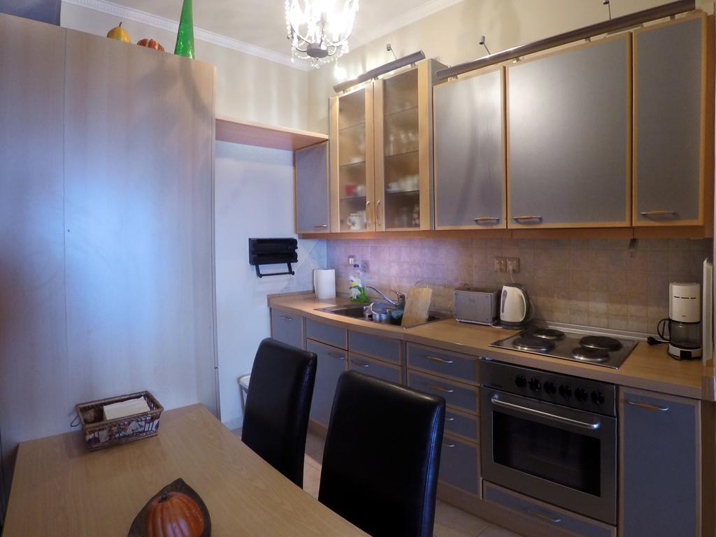 Mouse Island Aparthotel Perama  Bagian luar foto